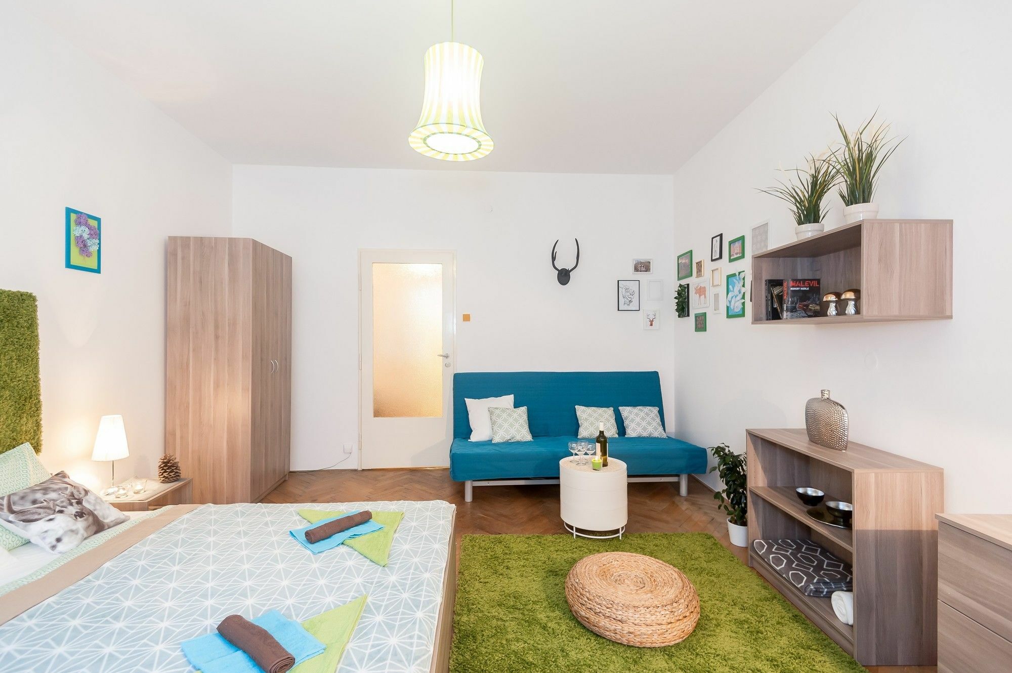 Na Zborenci 10 Apartment