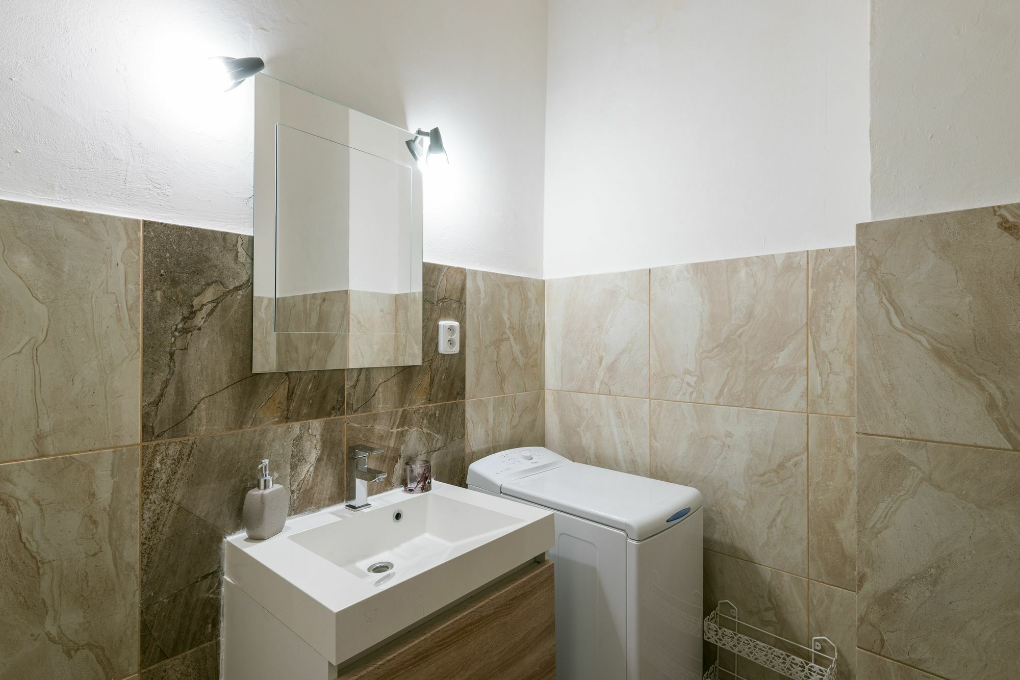 Apartment Na Zborenci 10 Prague